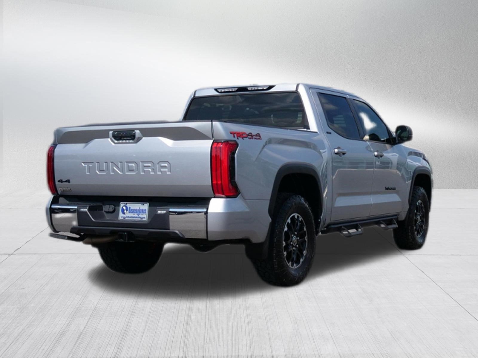 2024 Toyota Tundra 4WD SR5
