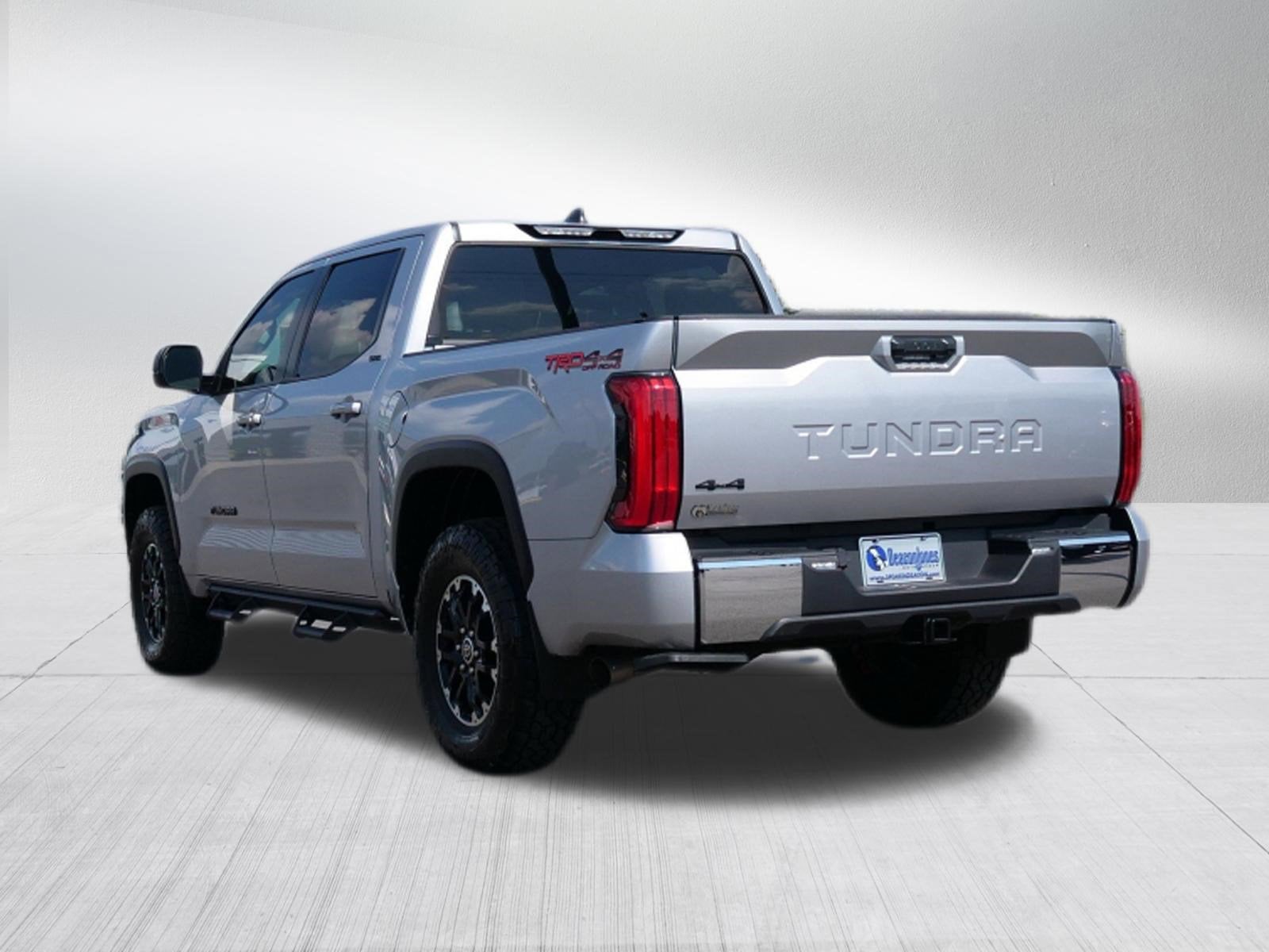 2024 Toyota Tundra 4WD SR5