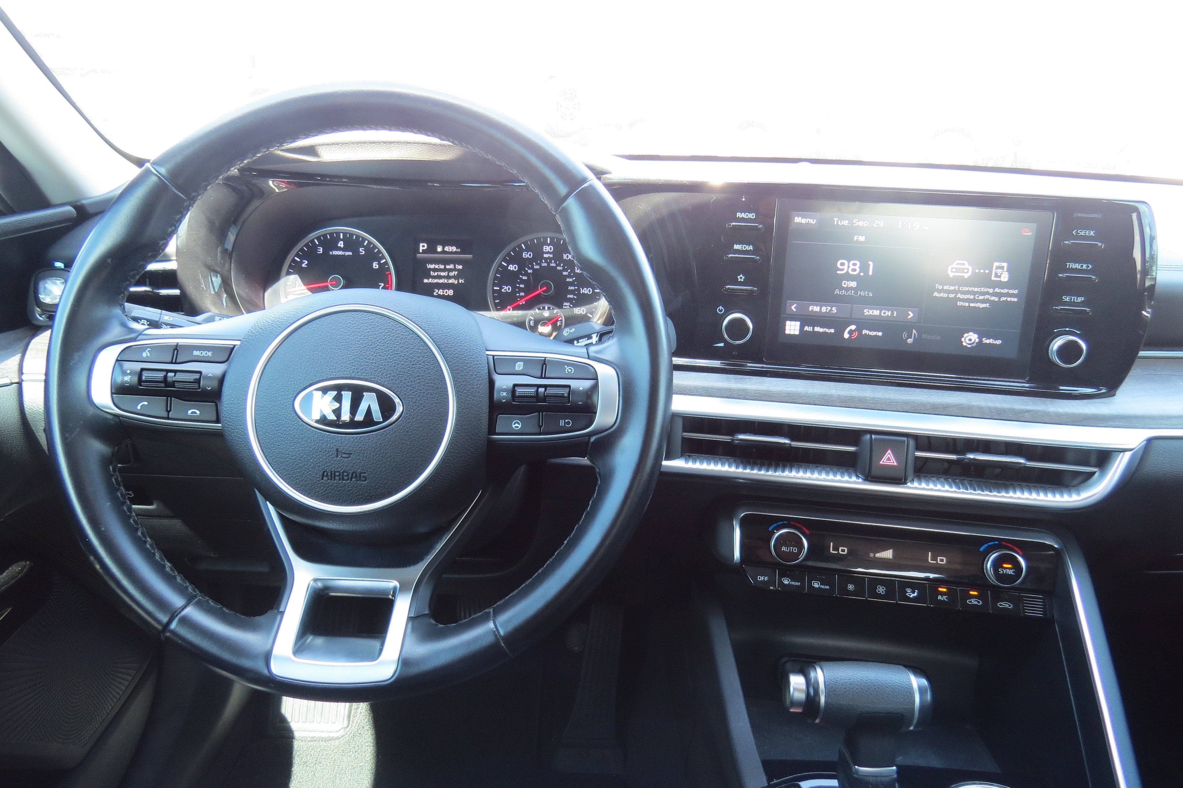 2021 Kia K5 EX w/ Nav & Panoramaic Sunroof