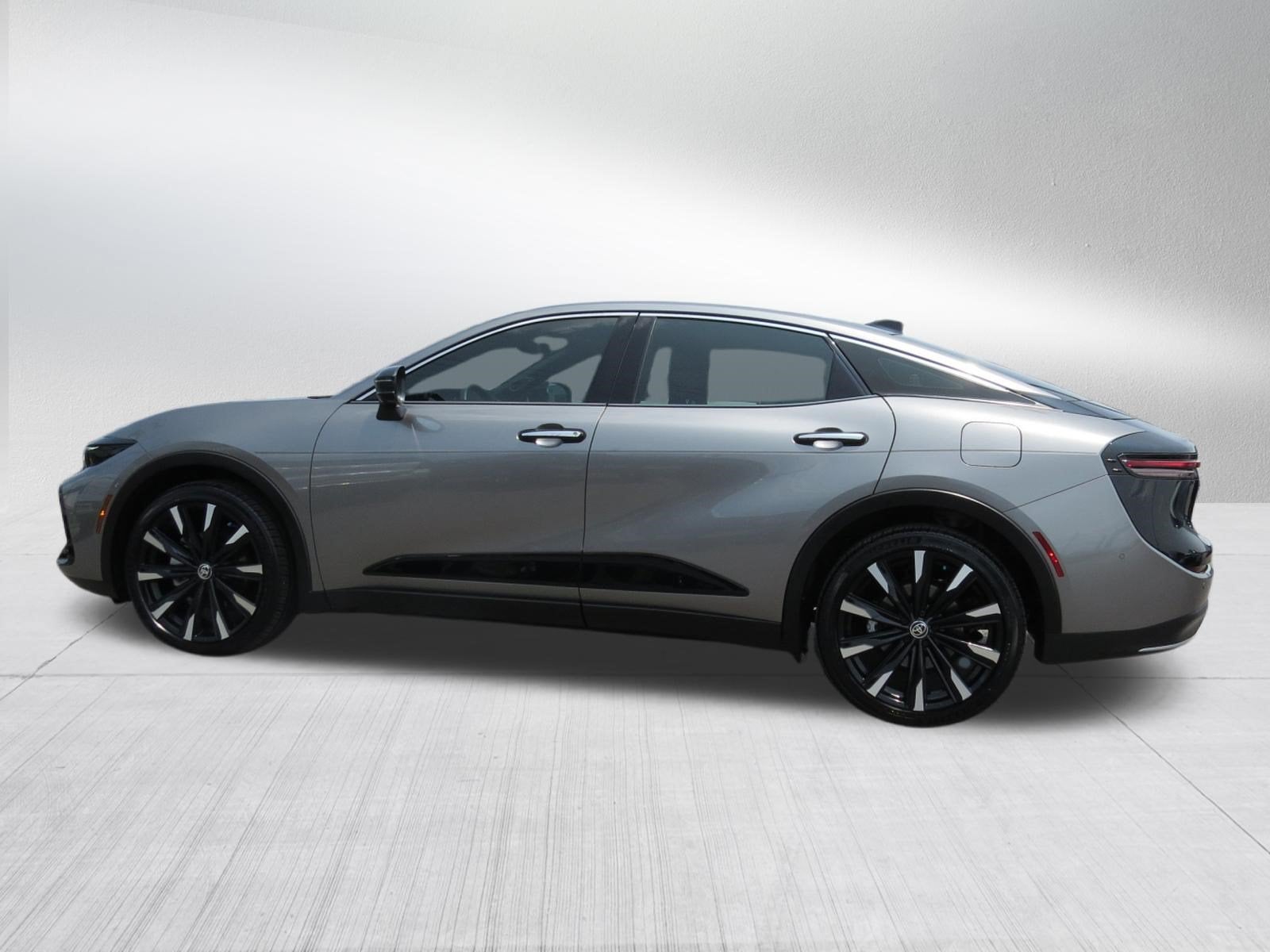 2024 Toyota Crown Platinum