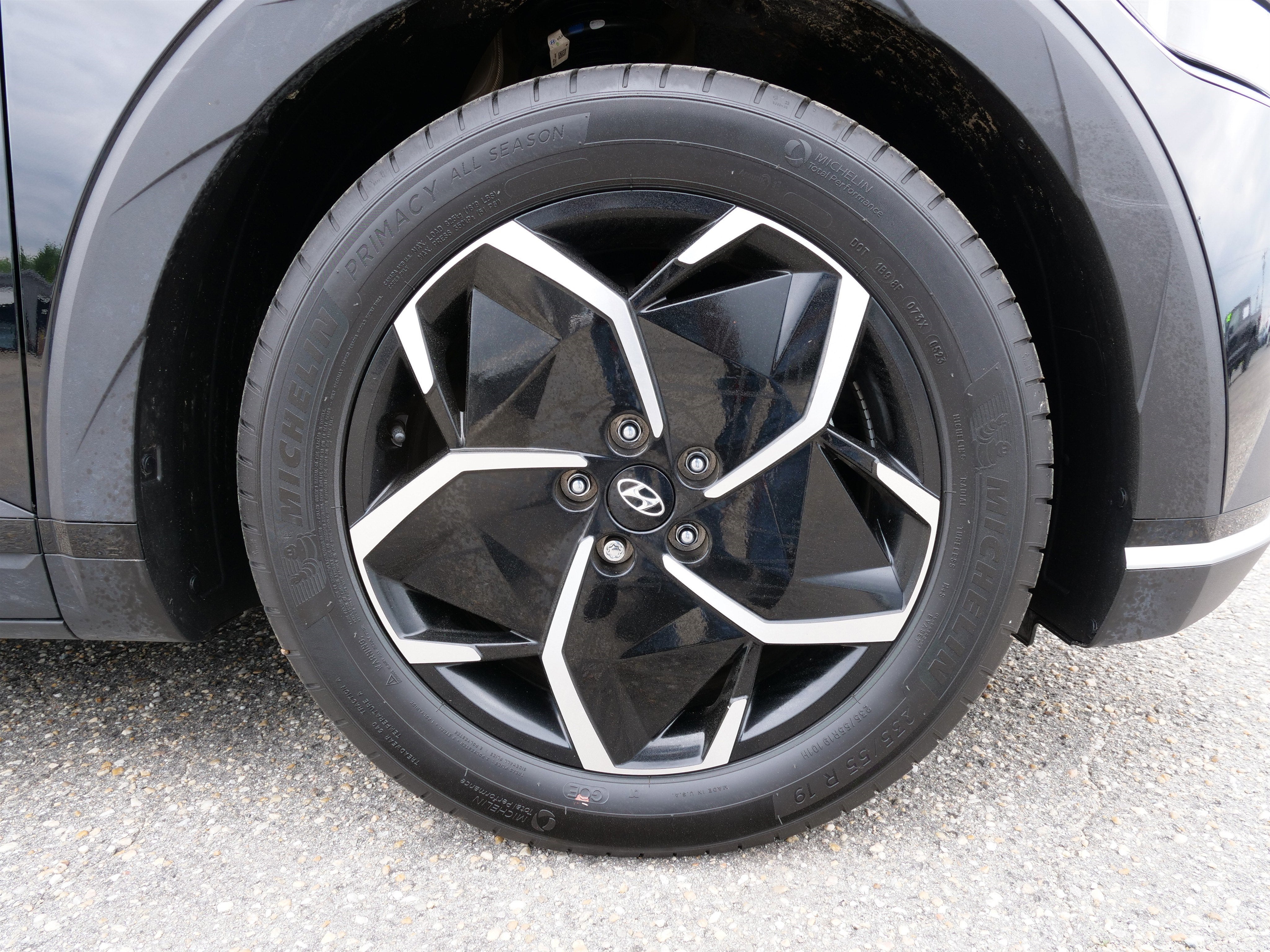 2023 Hyundai IONIQ 5 SEL