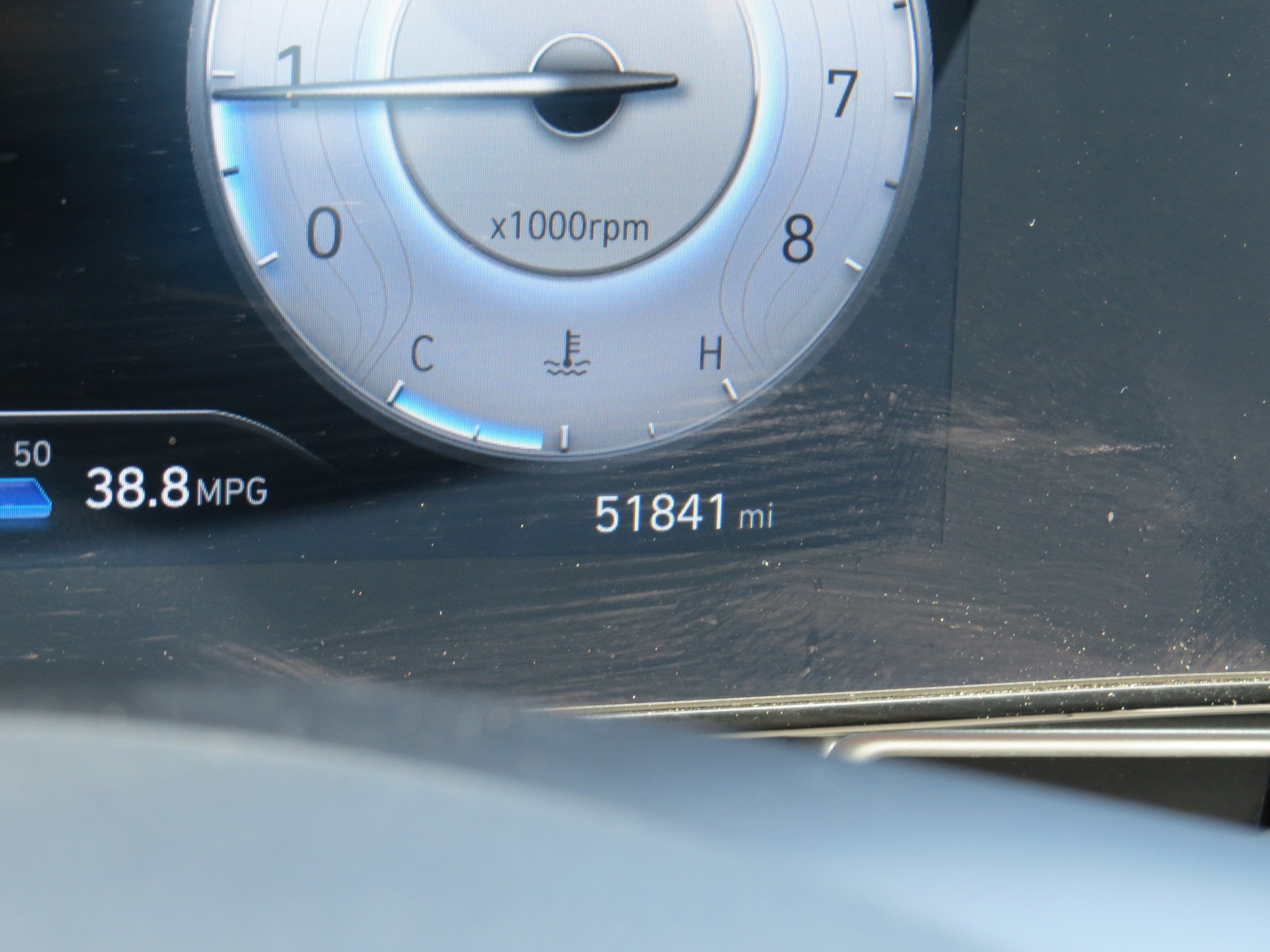 2024 Hyundai Elantra Limited w/ Sunroof