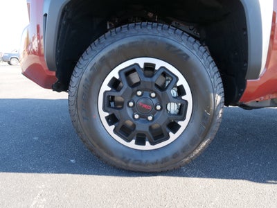 2025 Toyota Tacoma TRD Off-Road