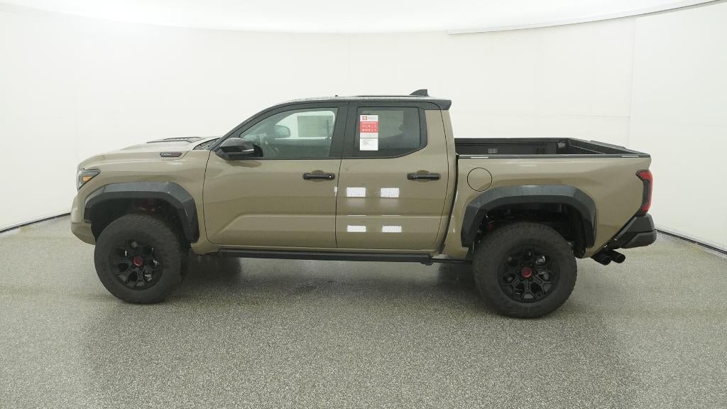 2025 Toyota Tacoma i-FORCE MAX Tacoma TRD Pro