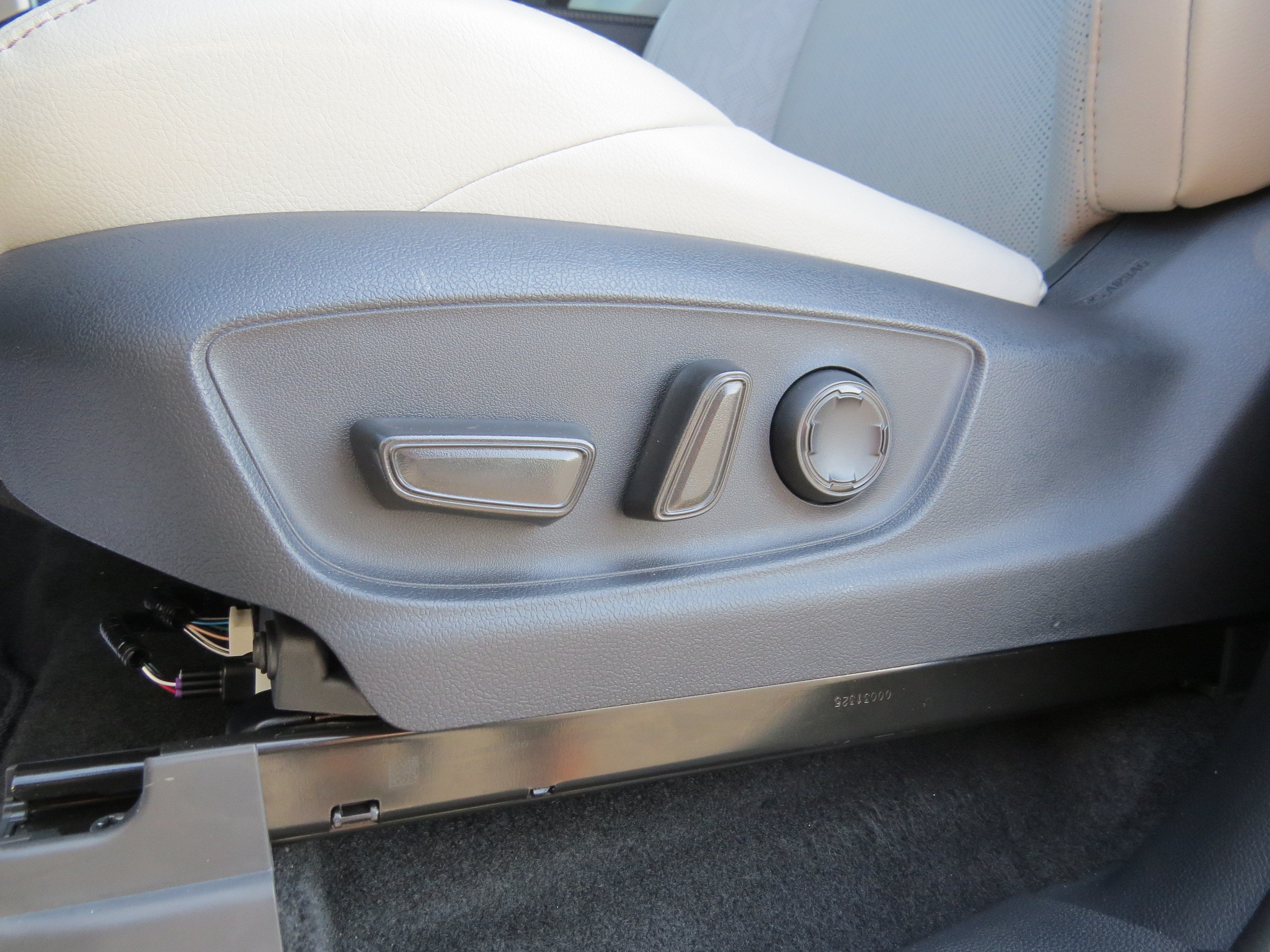2025 Toyota Tacoma i-FORCE MAX Tacoma Limited