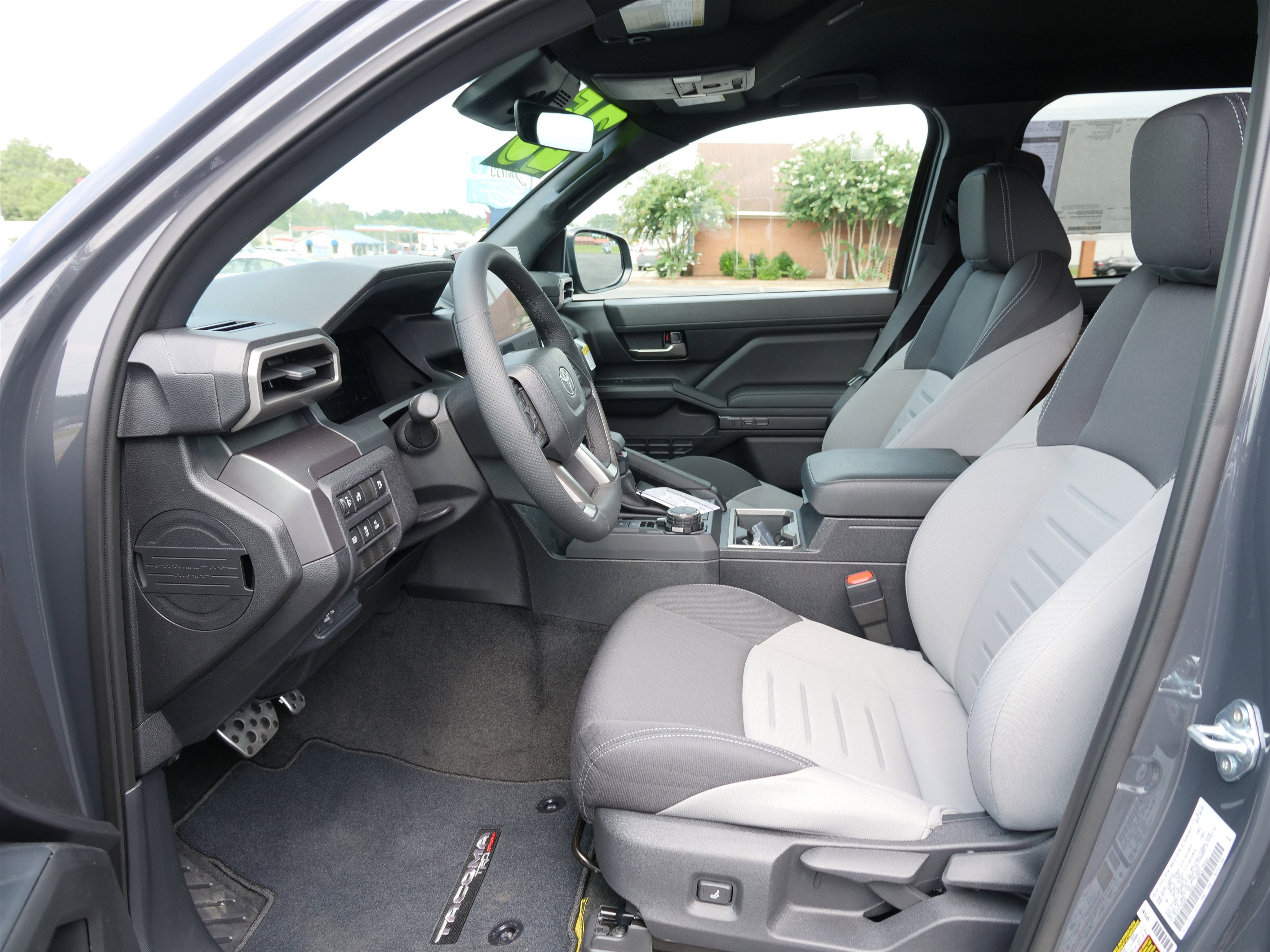 2025 Toyota Tacoma i-FORCE MAX Tacoma TRD Sport