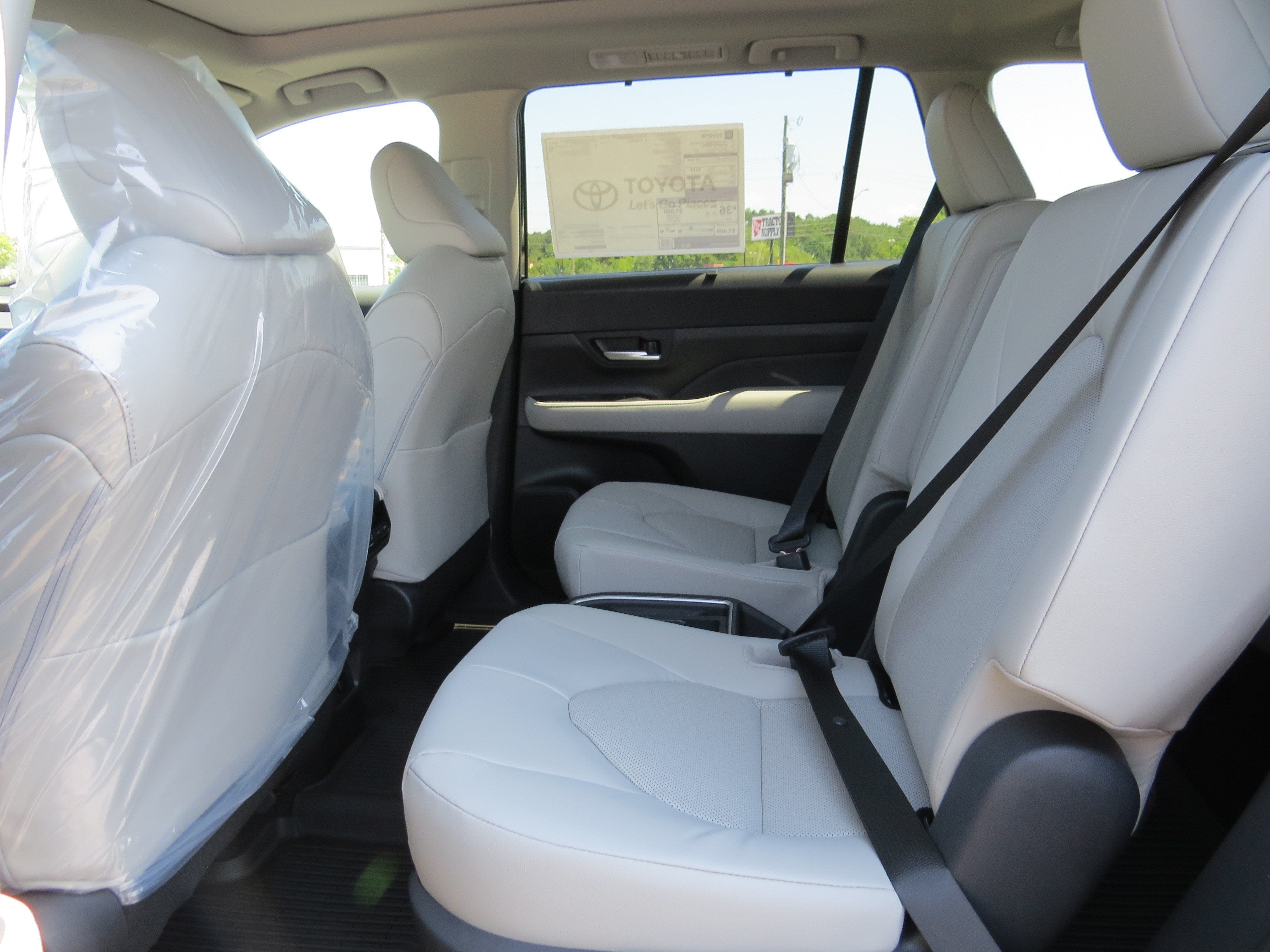 2026 Toyota Grand Highlander Hybrid XLE