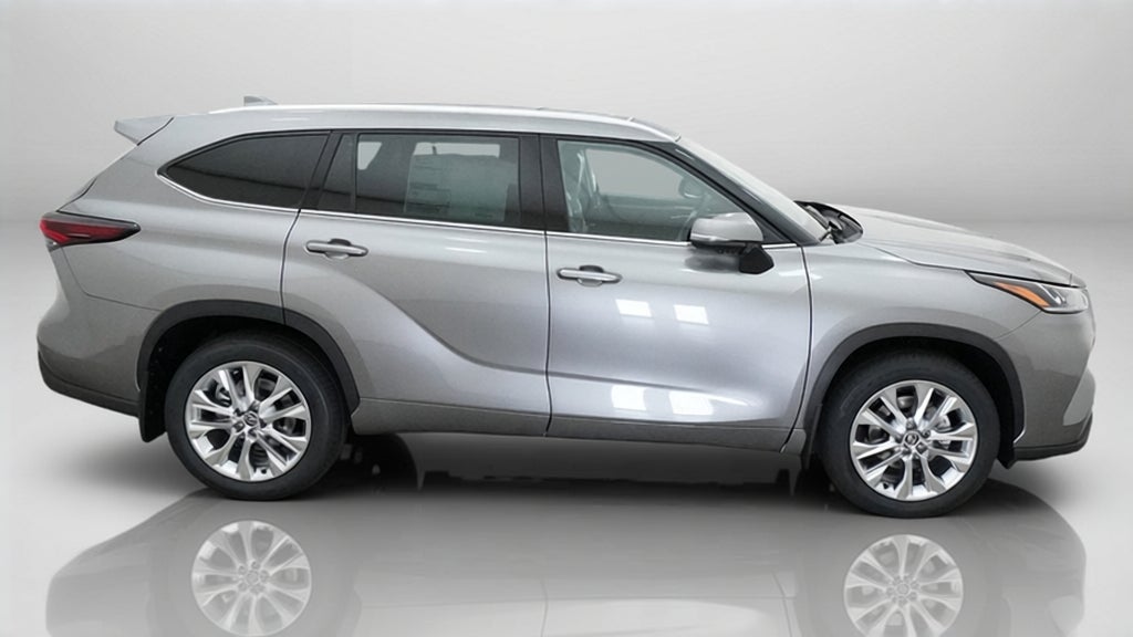 2026 Toyota Highlander Limited