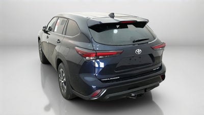 2026 Toyota Highlander XLE
