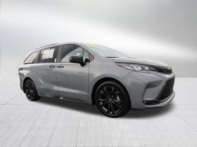 2026 Toyota Sienna XSE