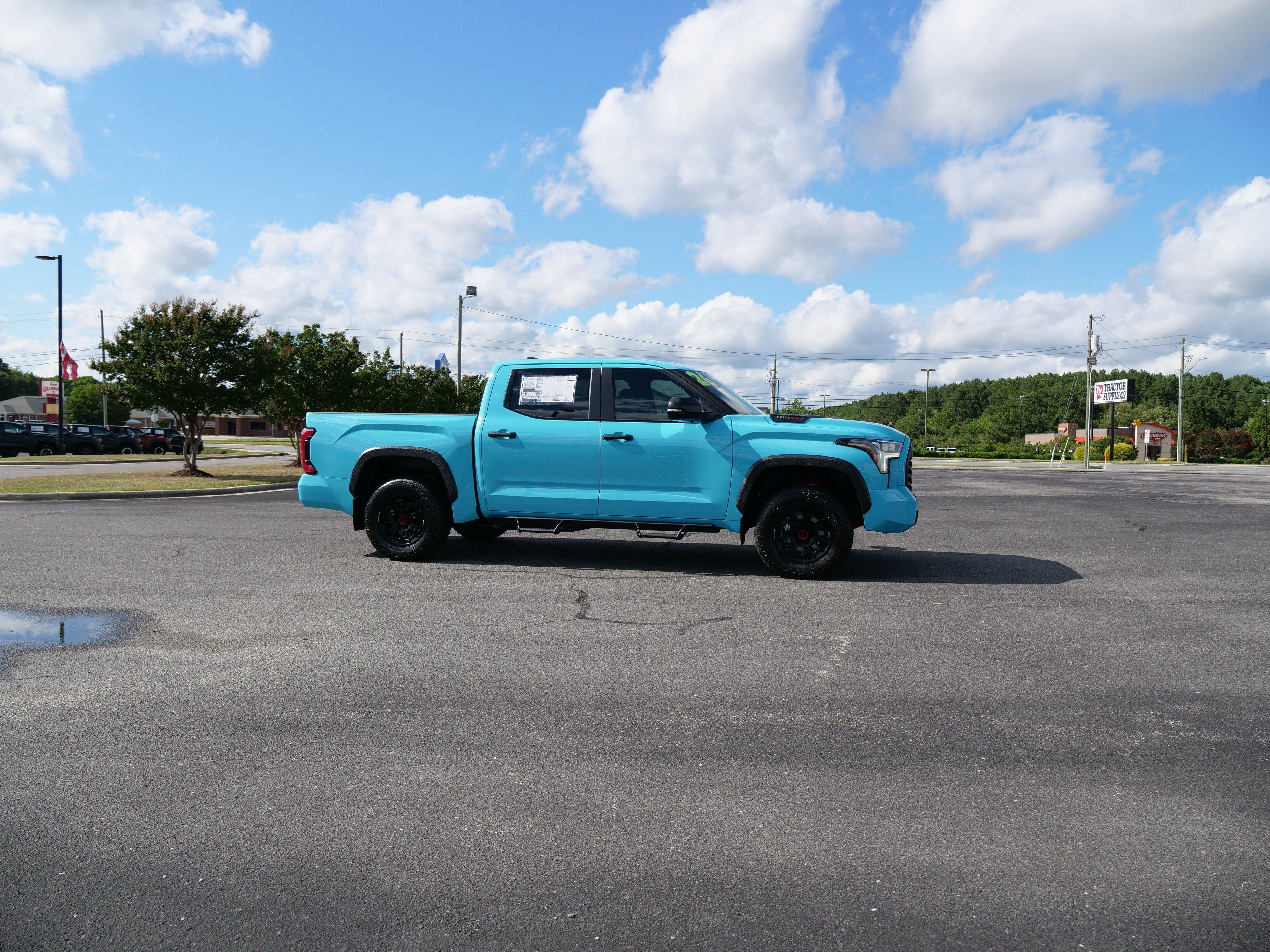 2026 Toyota Tundra i-FORCE MAX Tundra TRD Pro