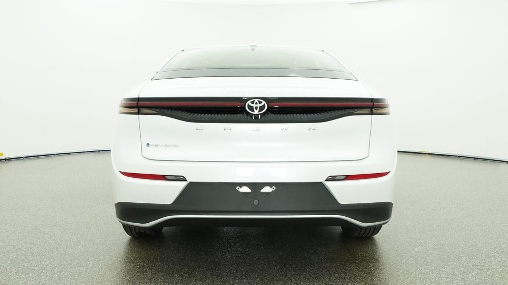 2026 Toyota Toyota Crown XLE