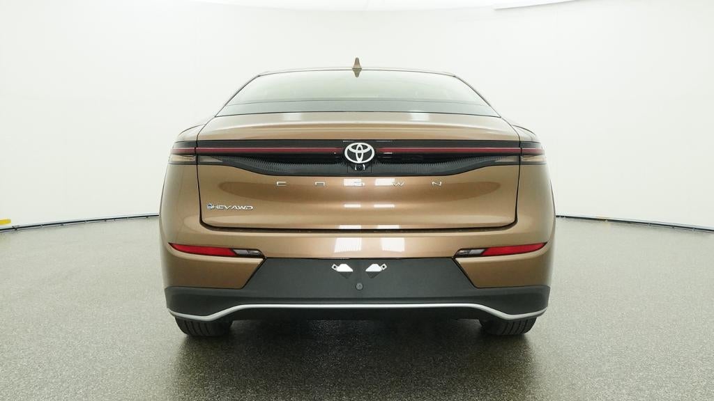 2026 Toyota Toyota Crown XLE