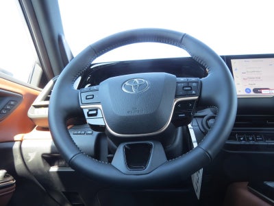 2025 Toyota Toyota Crown Limited