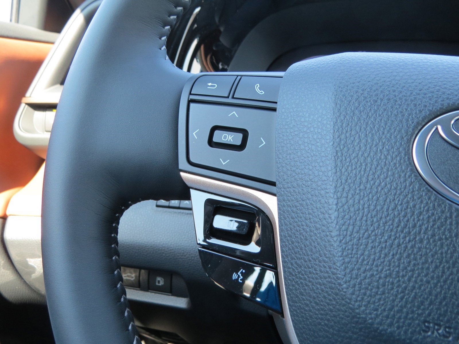 2025 Toyota Toyota Crown Limited