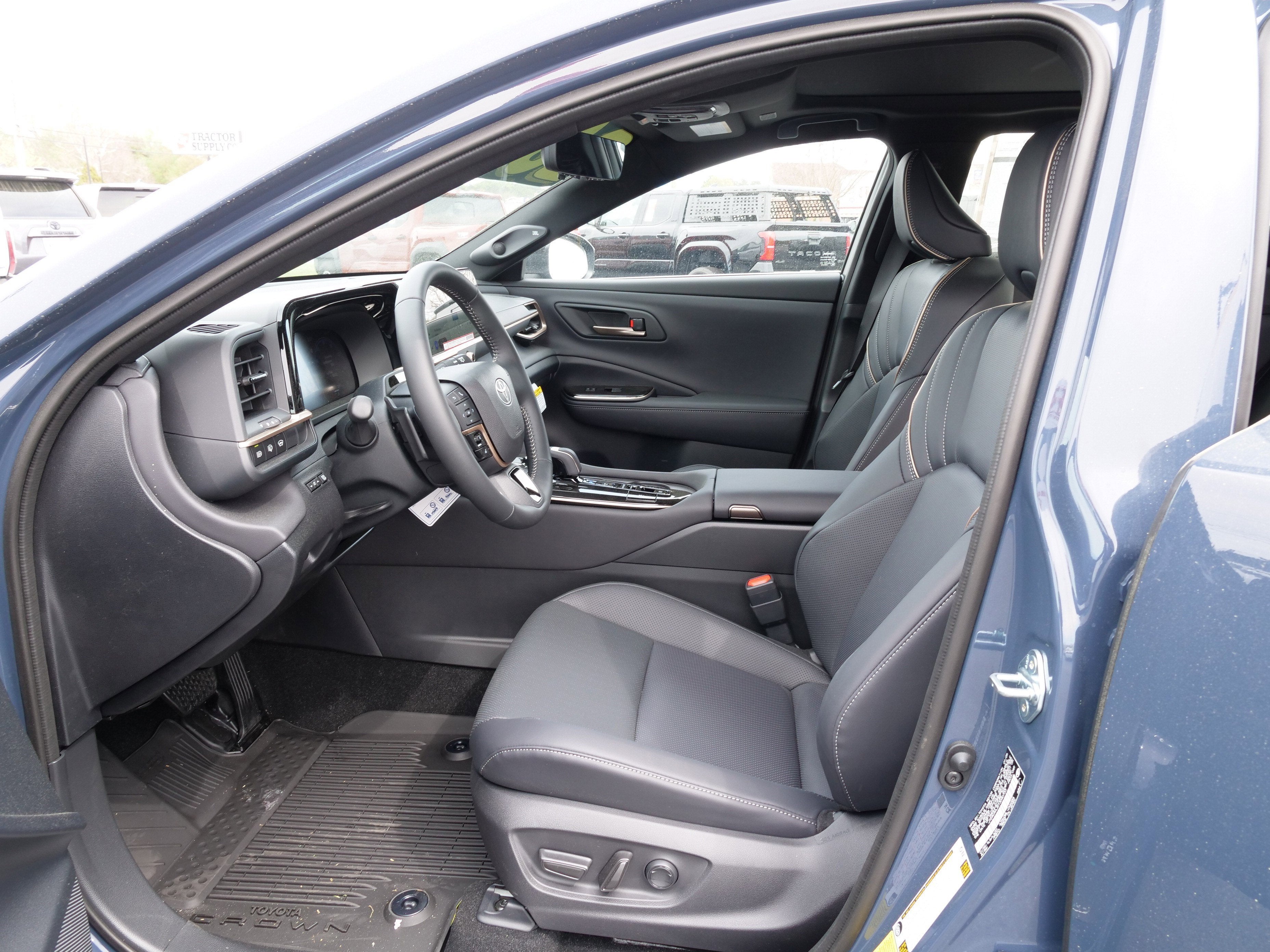 2026 Toyota Toyota Crown Signia Limited