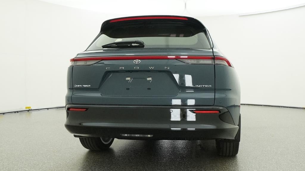 2026 Toyota Toyota Crown Signia Limited