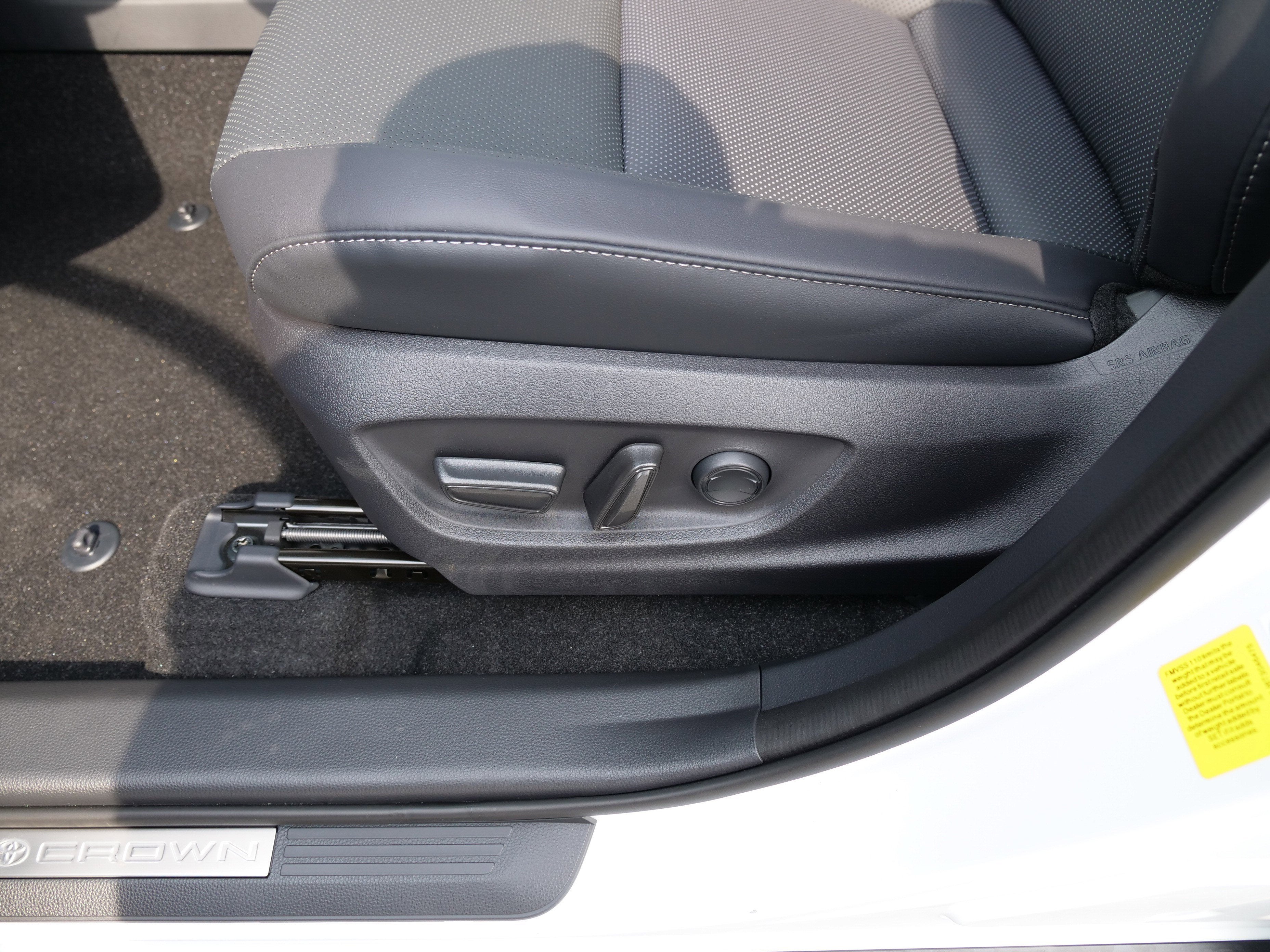 2026 Toyota Toyota Crown Signia Limited