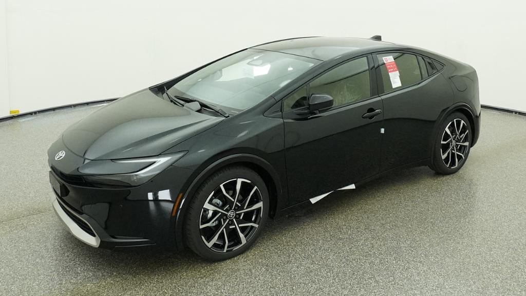 2026 Toyota Prius XSE's photo