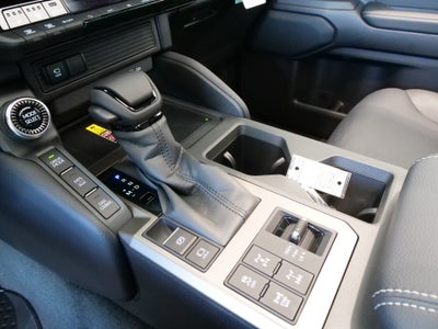 2026 Toyota Land Cruiser 4WD (Natl)
