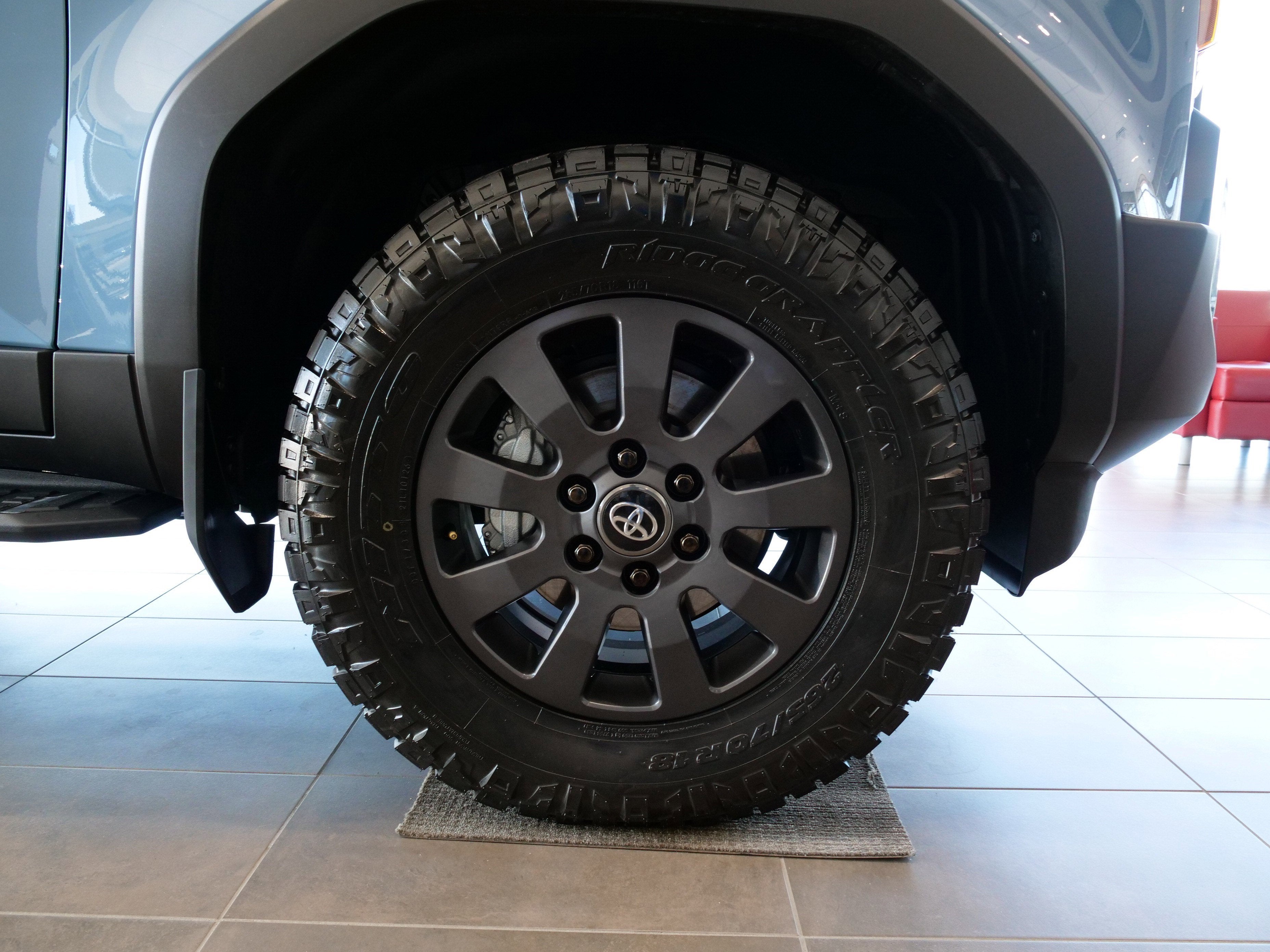 2026 Toyota Land Cruiser 4WD (Natl)