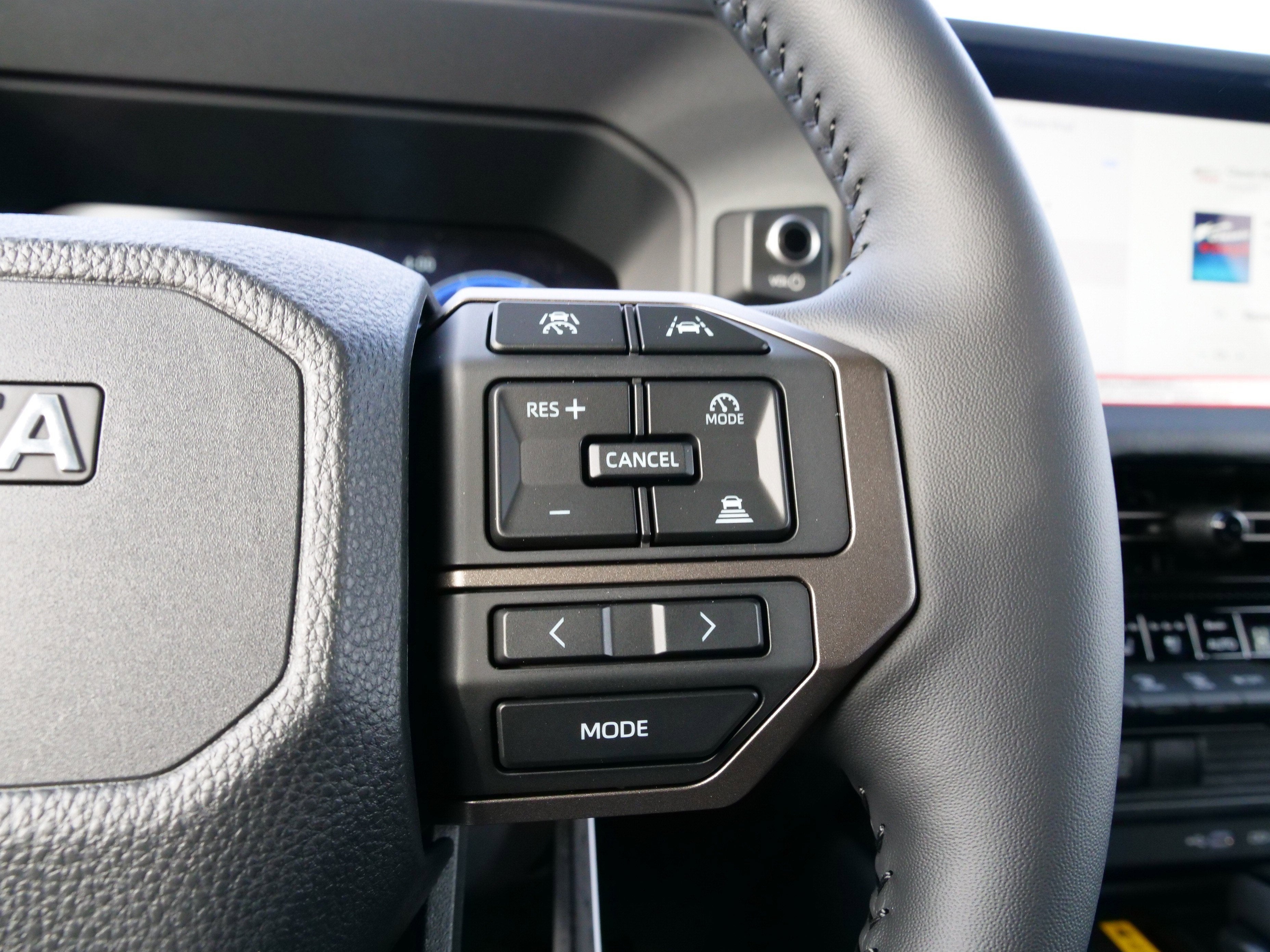 2026 Toyota Land Cruiser 4WD (Natl)