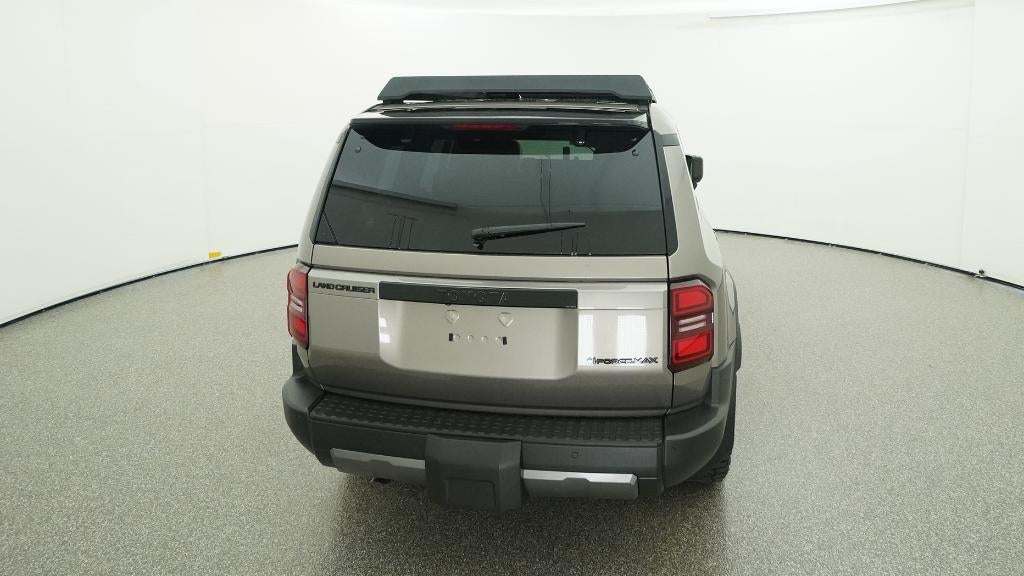 2026 Toyota Land Cruiser 4WD (Natl)