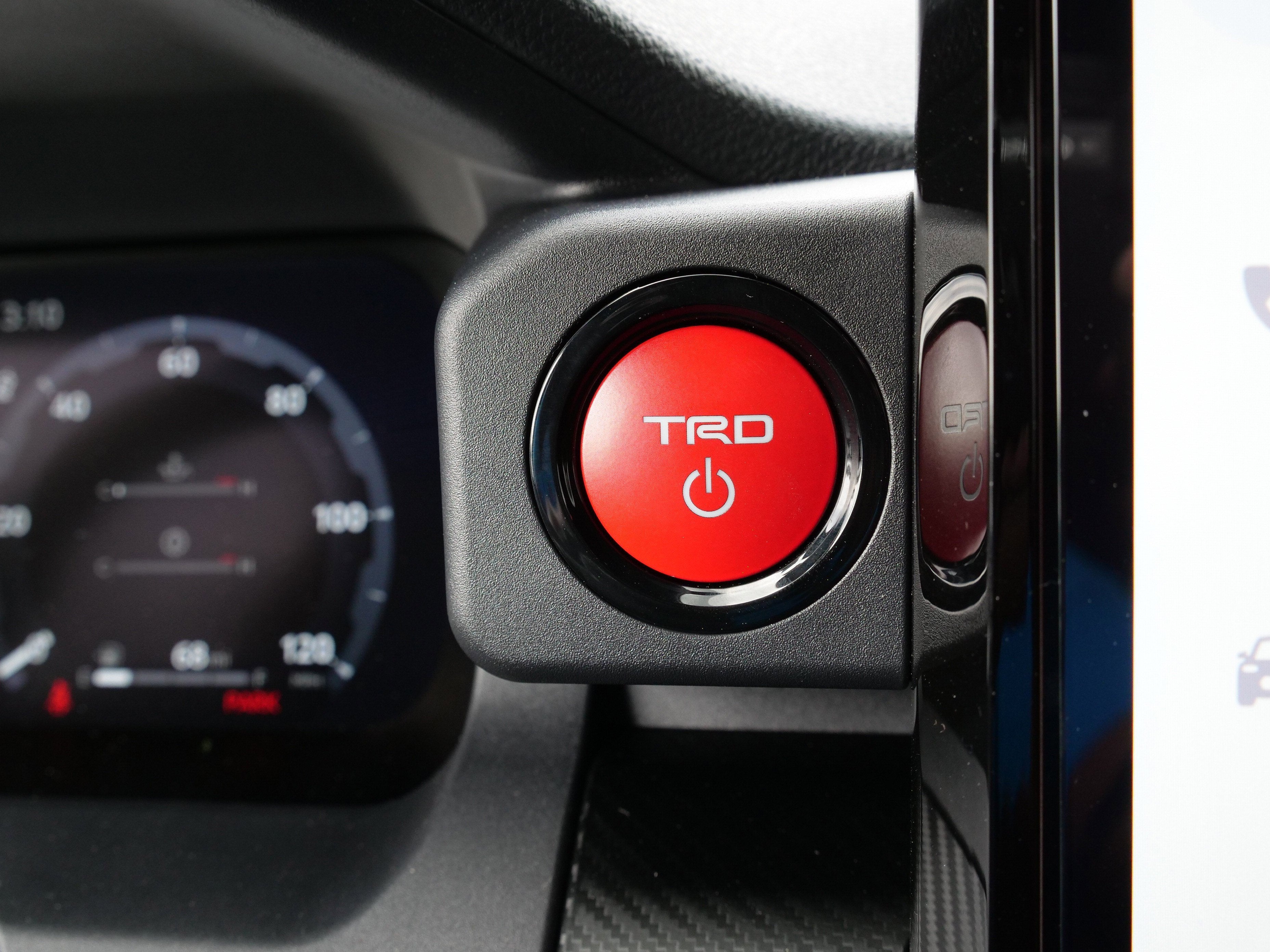 2026 Toyota 4Runner i-FORCE MAX 4Runner TRD Pro