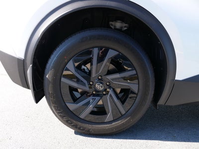 2026 Toyota C-HR SE
