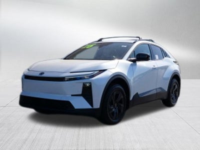 2026 Toyota C-HR SE