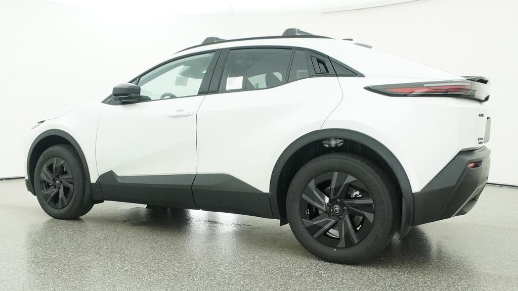 2026 Toyota C-HR SE