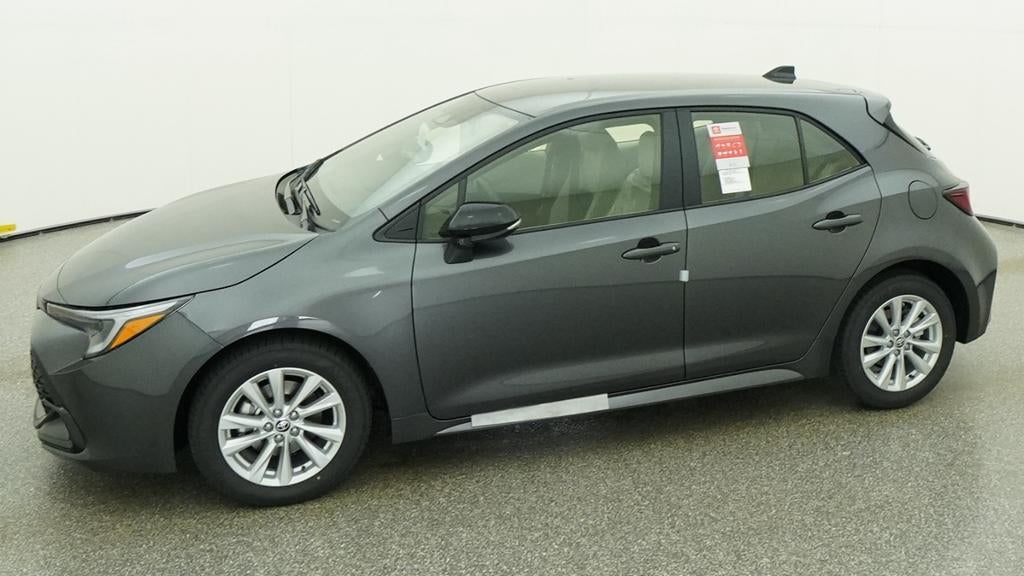 2026 Toyota Corolla Hatchback SE
