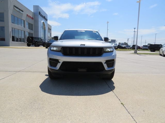2024 Jeep Grand Cherokee Altitude