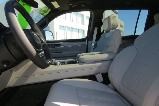 2025 Jeep Wagoneer Series II
