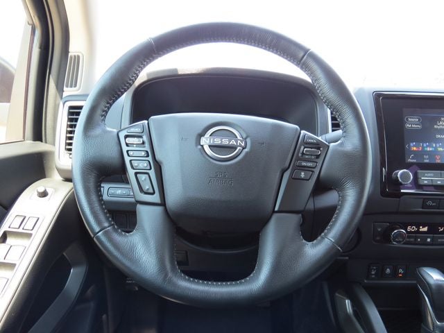 2024 Nissan Frontier SL