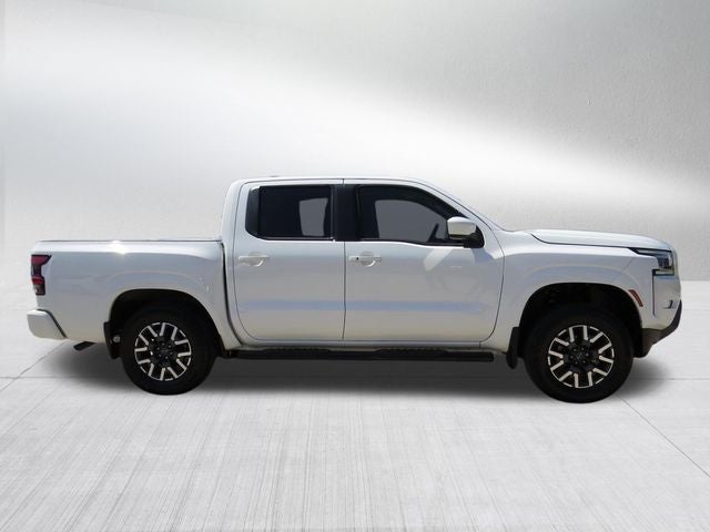 2024 Nissan Frontier SL