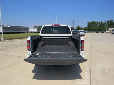 2024 Nissan Frontier SL