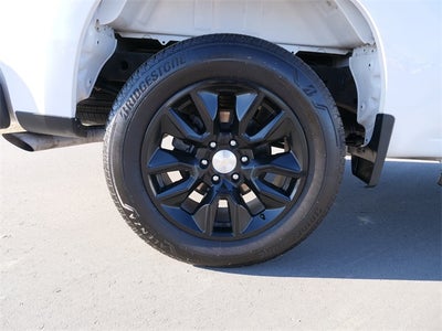 2022 Chevrolet Silverado 1500 Custom