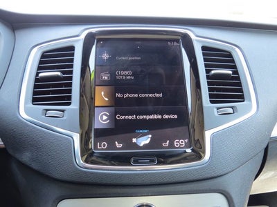2021 Volvo XC90 T5 Momentum
